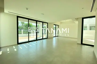 Ready to Move | Spacious Layout | Corner Unit