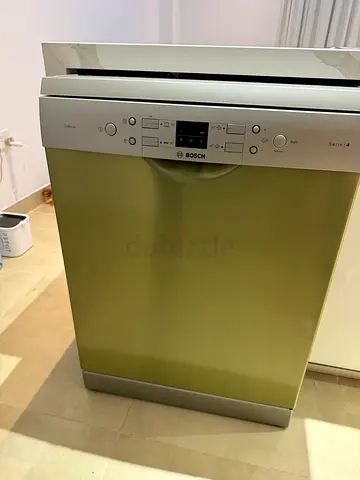 Bosch Series 4 Dishwasher. Flawless Condition