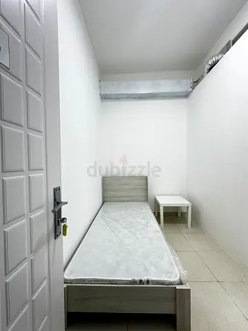 Partition Room  – 2 Months Discount! AED 2,200 ( from 2,300 )