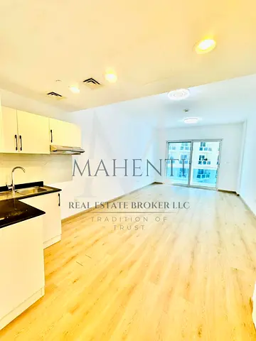 UPGRADED | PEACEFULL | LUXURIOUS | SPACIOUS | PARKING | BALCONY