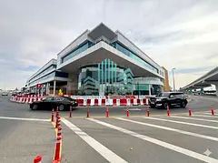 PRIME SHOP FOR RENT | EASY ACCESS TO METRO | READY TO MOVE