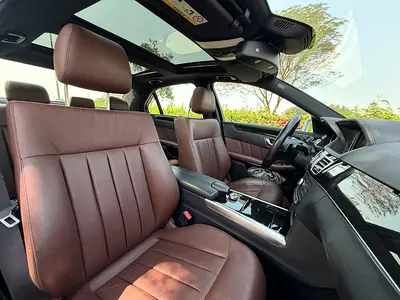 2016 Mercedes-BENZ E-CLASS 照片 9