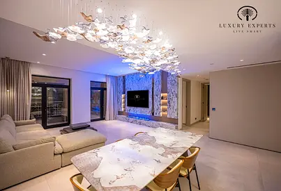 Renovated 2BR I Furnished I Vacant I Park