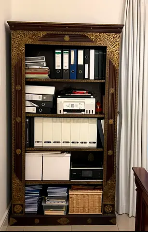 solid wood bookcase - shelves