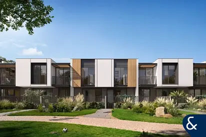 Single Row | South Facing Garden | Three Beds