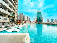 2BR Holiday Home | Walk to Dubai Mall | MAG 318 Business Bay | AED 12999/month – AED 3,000/week | 