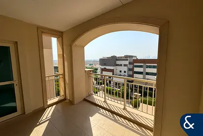 One Bedroom | Rented | Racecourse View