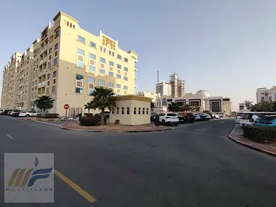 A unique opportunity for investment or residence – Studio for sale in Princess Village