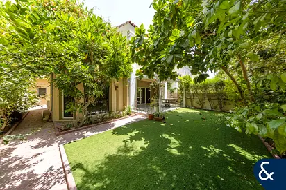 Exclusive | Upgraded Townhouse | GCMC | 4 Bed