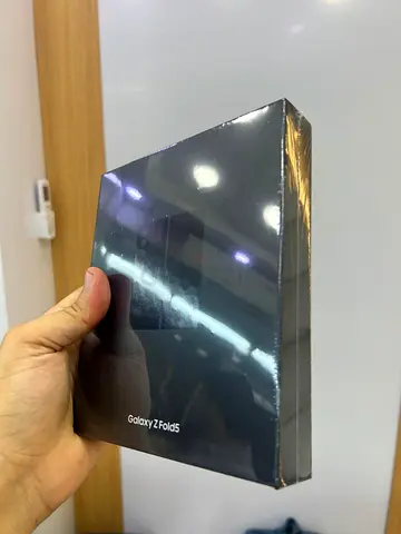 Samsung galaxy Z Fold 5 256 GB Bran new Box Packed Fresh
