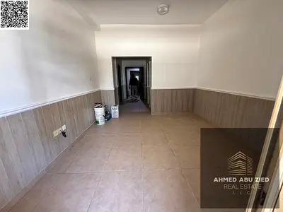 اجمل غرفة وصالة في الروضة 2 | غرفة نوم ماستر | 2 حمام | بلكونة بإطلالة مفتوحة | تكييف سبليت | خزائن حائط | مساحات واسعة | بالقرب من جميع الخدمات