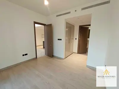 Luxurious Apartment | Corner Unit | Biggest Layout