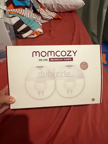 Momcozy M5 Breast Pump - Efficient and Convenient