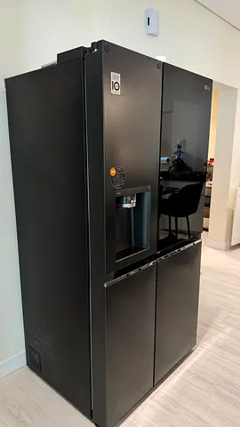 LG instaview black Matt and frunch door refrigerator