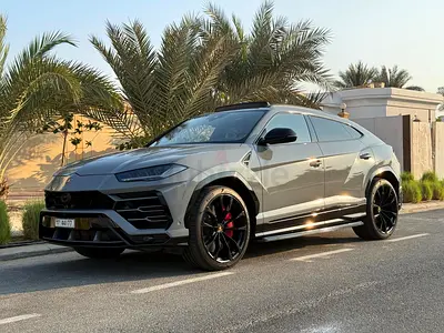 Lamborghini URUS MY20 AKRA - FULL SPECS