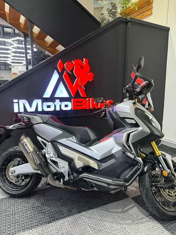 Honda x ADV 750