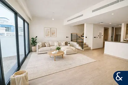 Near Hub/Pool | Finance Available | Vacant