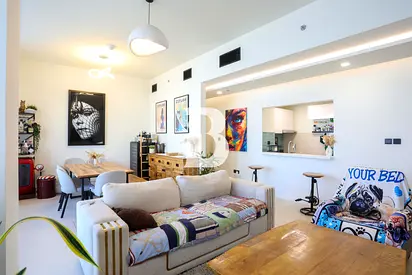 SPACIOUS | 1BED PLUS STUDY | VOT