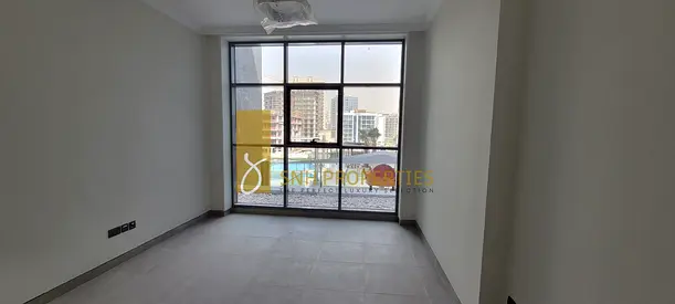 LAUNDRY + STUDY ROOM | HUGE BALCONY | BRAND NEW