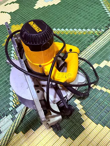 🌟 DEWALT Circular Saw — BRAND NEW 🌟