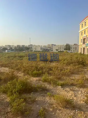 international city dubai Phase I plot for sale