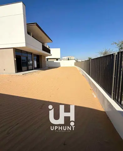 TYPE A END CORNER BEST PRICE COMPARED TO ALL LISTED PRICE FOR SHORT TIME ONLY NO AGENTS