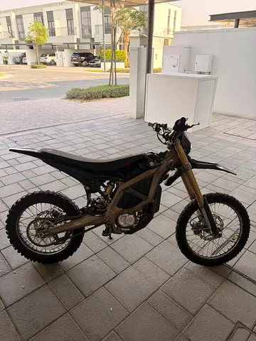 Surron Ultra Bee 2025 (negotiable)