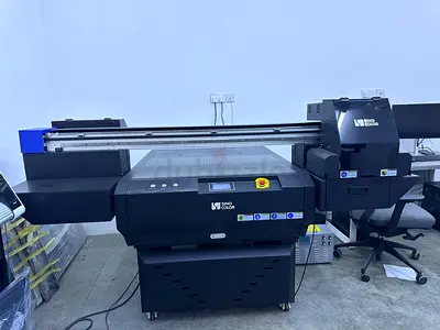 Plus UV Flatbed Printer