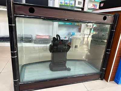 Large Glass Aquarium with big motor filter