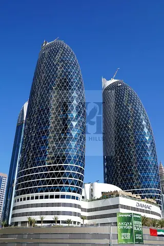Spacious 2 Bedroom Apartment With Balcony