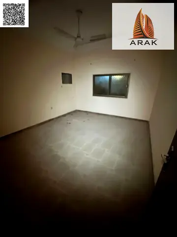 Traditional Arabic House for Rent in Al Nuaimiya 2 – Prime Location on Main Road A great rental opportunity in one of the most active areas in Ajman.