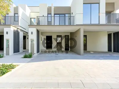 Fully Extended | Internal Location | Landscaped