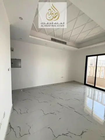 للإيجار في عجمان – بناية جديدة – أول ساكن  📍 الموقع: منطقة العالية، قرب شارع الشيخ محمد بن زايد، موقع مميز مع سهولة الخروج والوصول إلى جميع المناطق.