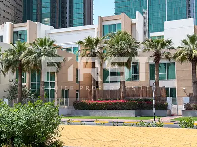 Rare Exclusivity | Spacious 3 BDR | Vacant Now