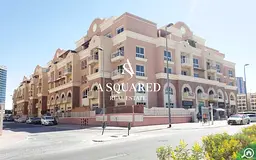 Prime Location | Fully fitted Retail Shop | Bright