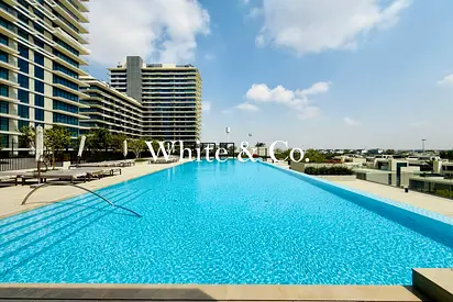 Luxury | Flexible Cheques | Fantastic Views