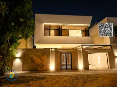 For sale, a modern villa 6 rooms and a roof, including AC, in Al Mowaihat 3 , bank financing, freeho