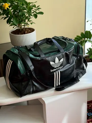 Balenciaga travel bag for men
