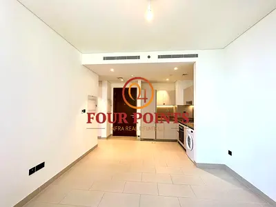 Vacant Mid Floor | Below Market Price | Community View
