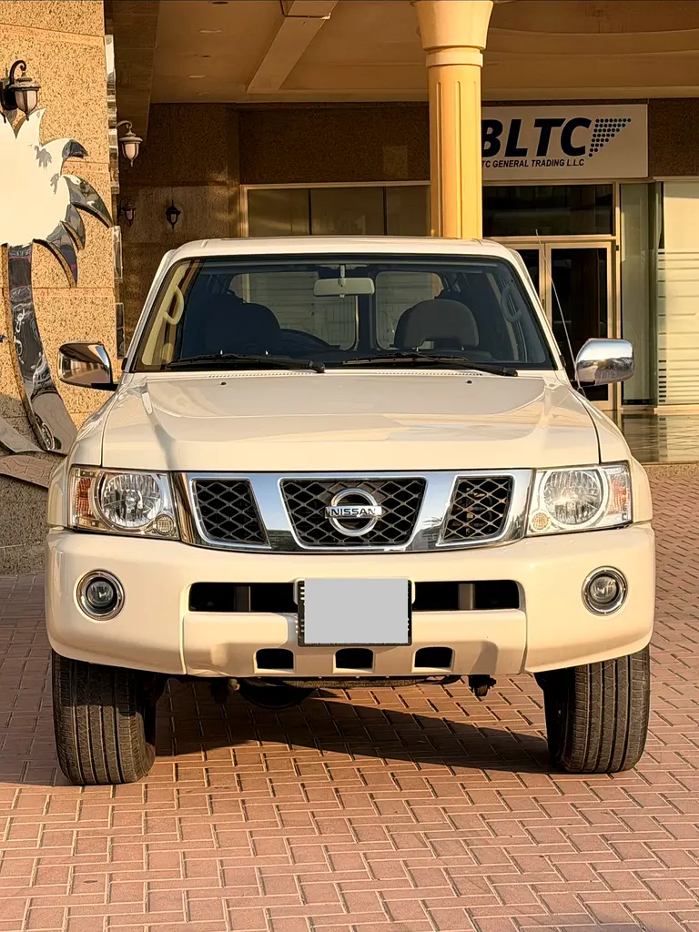 Nissan Patrol Safari 2021 — photo 1 of 20