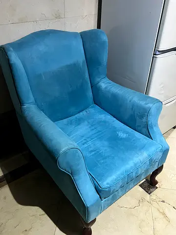 Stylish Blue Accent Chair