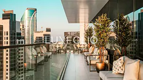 Ultra Luxurious | Burj Views | High Floor