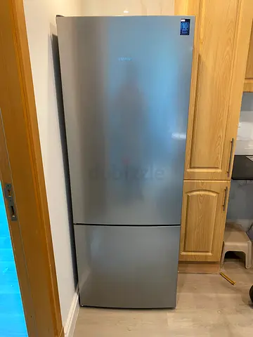 Siemens latest model bottom freezer refrigerator  for sale
