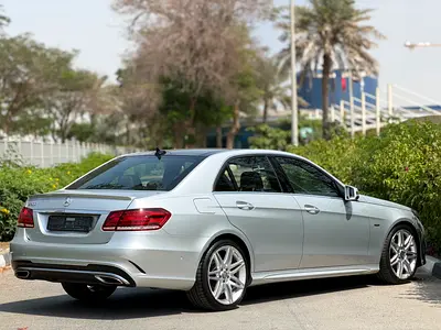 2016 Mercedes-BENZ E-CLASS 照片 4