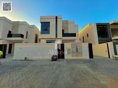 امتلك فيلا 4 غرف ماستر مع مسبح شامل رسوم لتسجيل علي شارع رئيسي قريب جميع الخدمات تملك حر