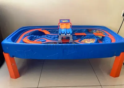 Hotwheels track table