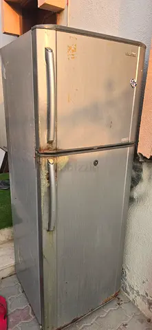 Used Samsung refrigerator cooling not perfect..