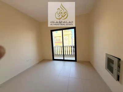 للإيجار السنوي – استوديو جديد (أول ساكن) في عجمان ✨🏢  فرصة مميزة للسكن في استوديو جديد بالكامل – أول ساكن في منطقة العالية بعجمان، يتميز بموقع هادئ و