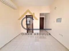 Limited offer good studio with 10 days free