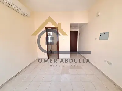 Limited offer good studio with 10 days free